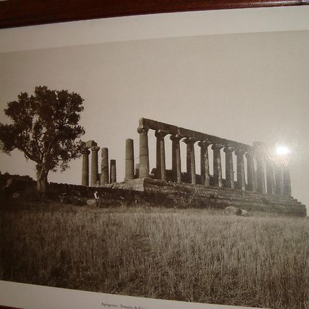 Antonio'S House Panzió Agrigento Kültér fotó